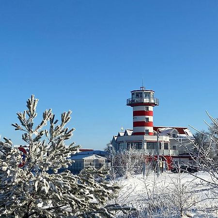 Gelbes Haus Seenland Ferienwohnungen Xl Elsterheide Exterior photo